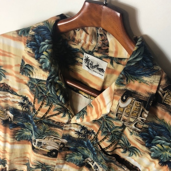 Vintage Howie Hawaiian Button Down Short Sleeve Shirt - Picture 3 of 7